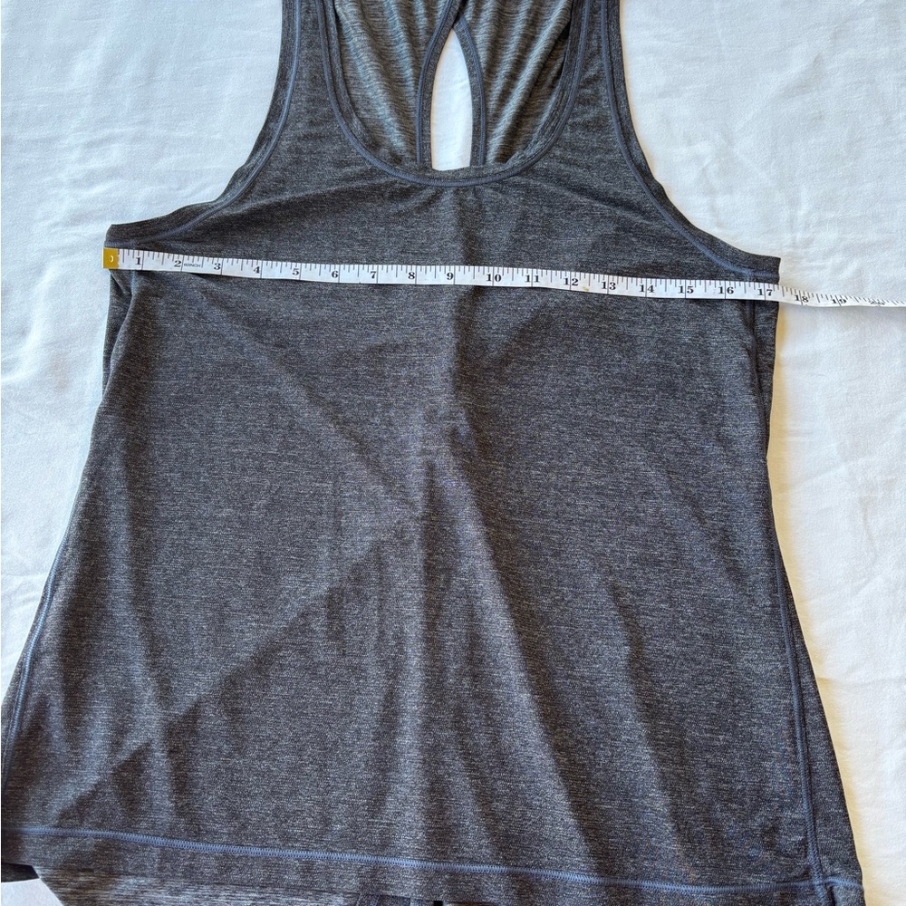 Lululemon Gray Open Back Twist Tank Top Size 8 - Picture 5 of 6